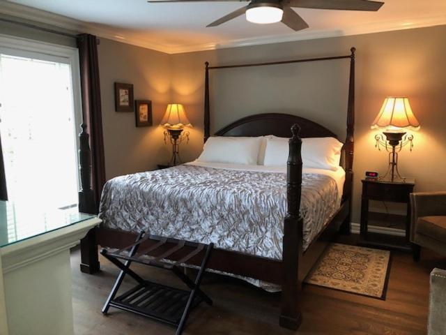 Casa Blanca Boutique Bed & Breakfast Niagara-on-the-Lake Exterior foto